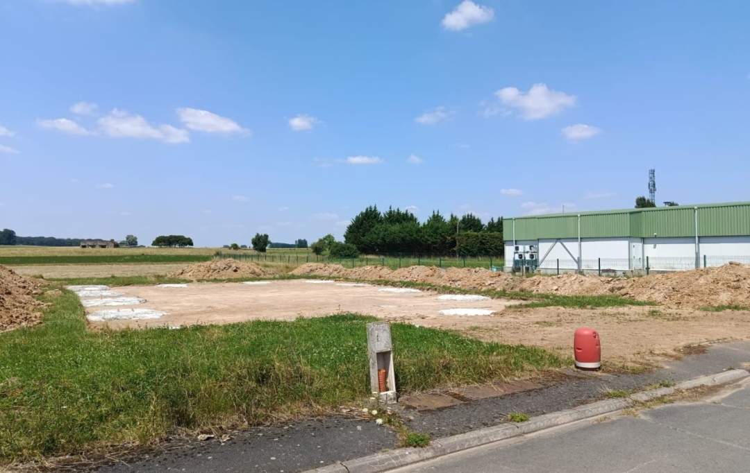 SARL PASSION IMMO Wagner Immo : Office | FRANCALTROFF (57670) | 200 m2 | 1 100 € 