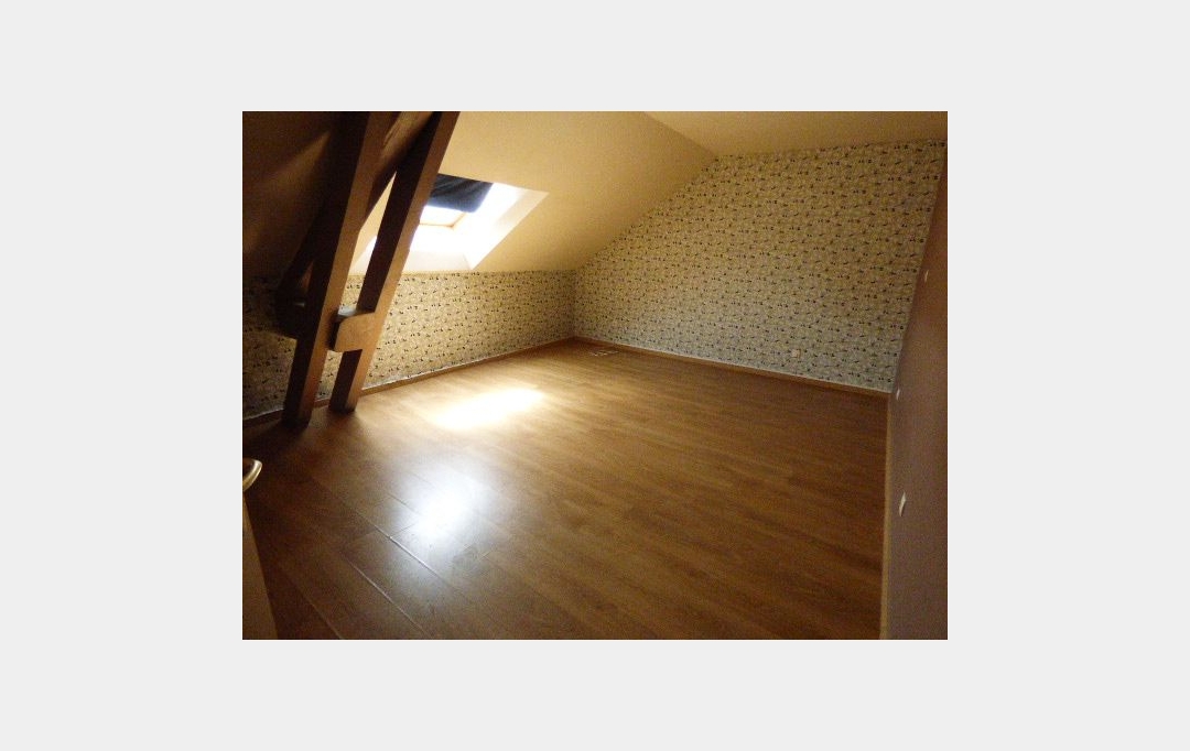 SARL PASSION IMMO Wagner Immo : Immeuble | CIREY-SUR-VEZOUZE (54480) | 345 m2 | 189 000 € 