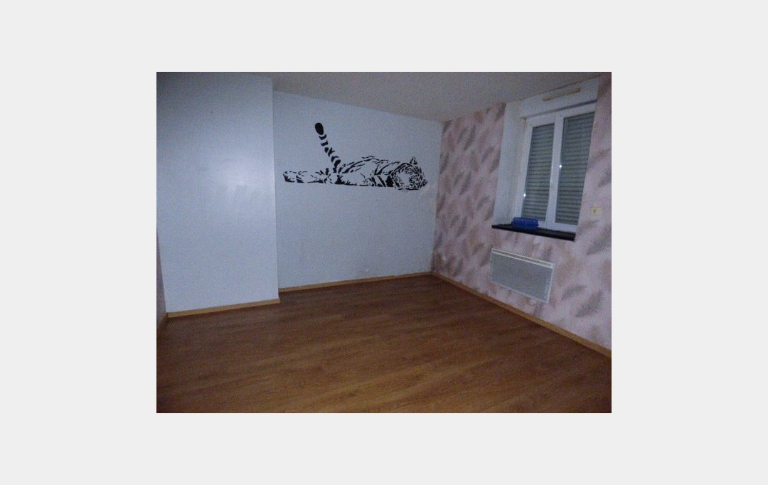 SARL PASSION IMMO Wagner Immo : Immeuble | CIREY-SUR-VEZOUZE (54480) | 345 m2 | 189 000 € 