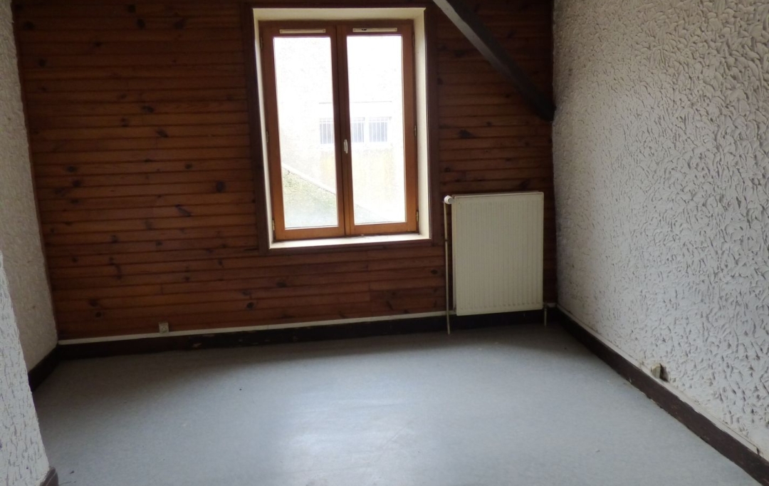 SARL PASSION IMMO Wagner Immo : House | BLAMONT (54450) | 120 m2 | 25 000 € 