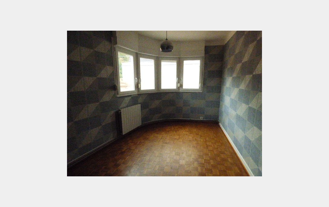 SARL PASSION IMMO Wagner Immo : Immeuble | RAON-L'ETAPE (88110) | 220 m2 | 231 000 € 