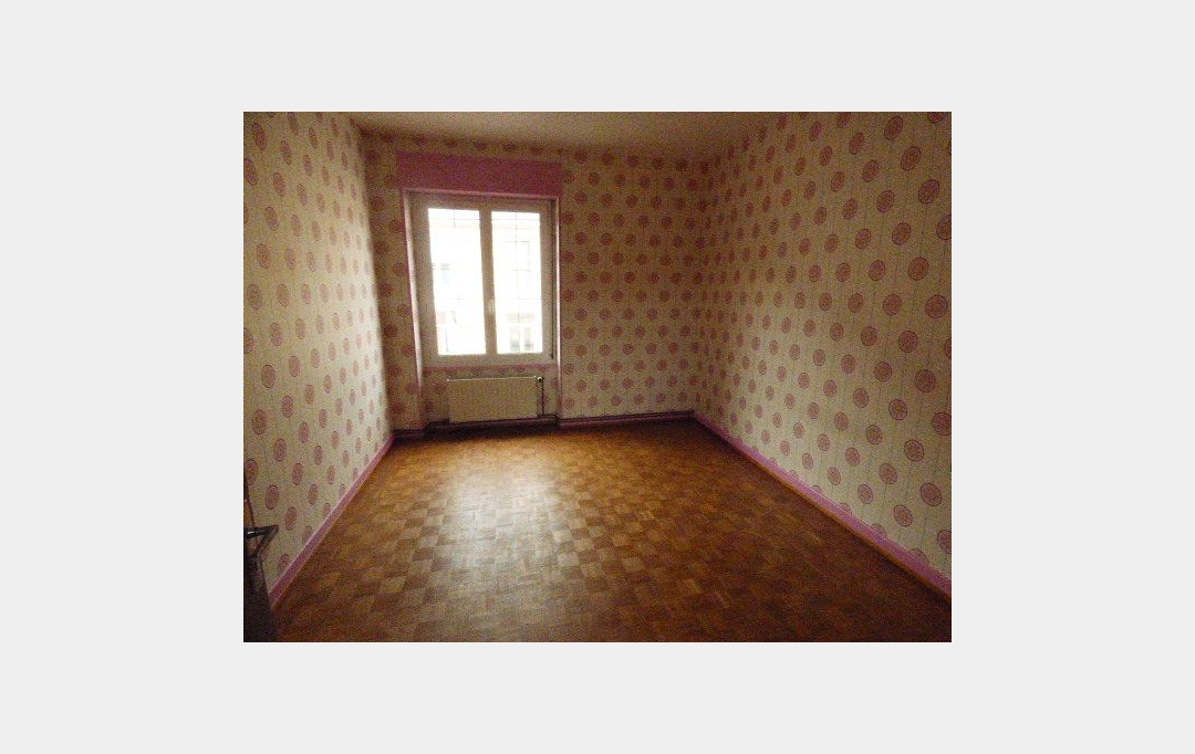 SARL PASSION IMMO Wagner Immo : Immeuble | RAON-L'ETAPE (88110) | 220 m2 | 231 000 € 