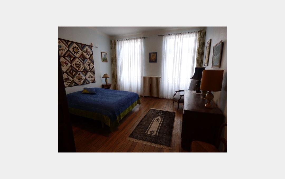 SARL PASSION IMMO Wagner Immo : Domaines / Propriétés | BLAMONT (54450) | 500 m2 | 472 500 € 