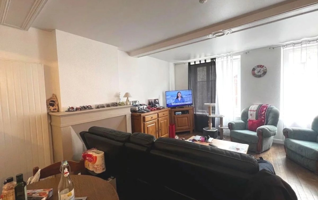 SARL PASSION IMMO Wagner Immo : Building | LIGNY-EN-BARROIS (55500) | 250 m2 | 209 000 € 