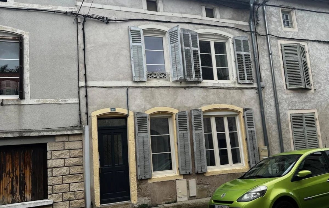 SARL PASSION IMMO Wagner Immo : Building | LIGNY-EN-BARROIS (55500) | 250 m2 | 209 000 € 