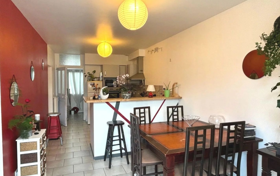 SARL PASSION IMMO Wagner Immo : Building | LIGNY-EN-BARROIS (55500) | 250 m2 | 209 000 € 