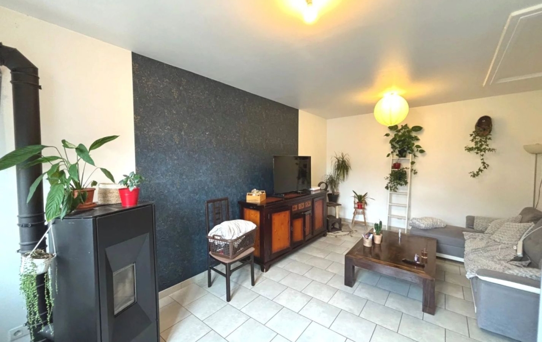 SARL PASSION IMMO Wagner Immo : Building | LIGNY-EN-BARROIS (55500) | 250 m2 | 209 000 € 