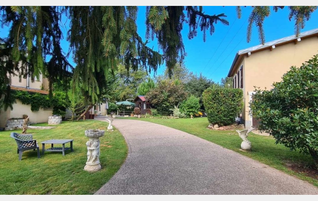 SARL PASSION IMMO Wagner Immo : Domaines / Propriétés | LUNEVILLE (54300) | 285 m2 | 395 000 € 
