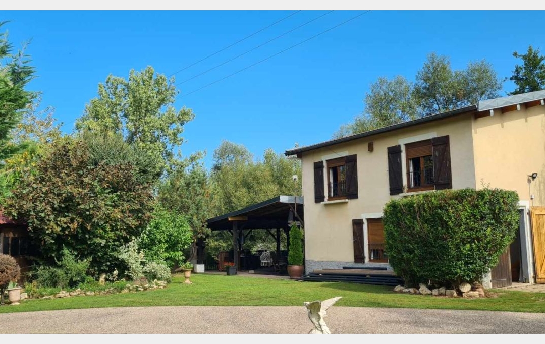 SARL PASSION IMMO Wagner Immo : Domaines / Propriétés | LUNEVILLE (54300) | 285 m2 | 395 000 € 
