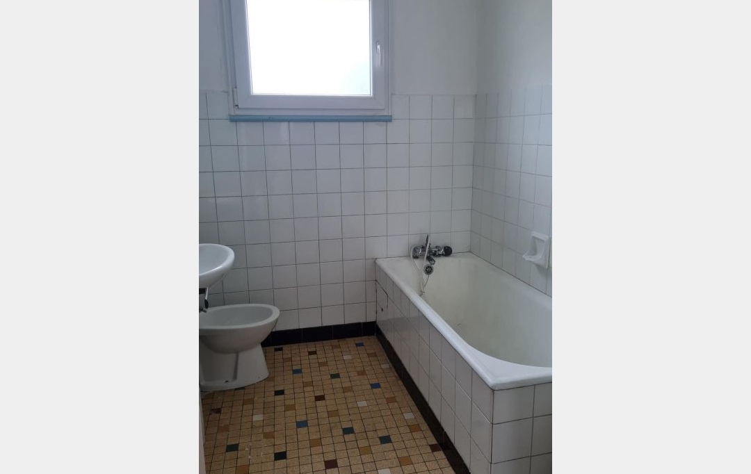 SARL PASSION IMMO Wagner Immo : Office | DIEUZE (57260) | 100 m2 | 131 000 € 