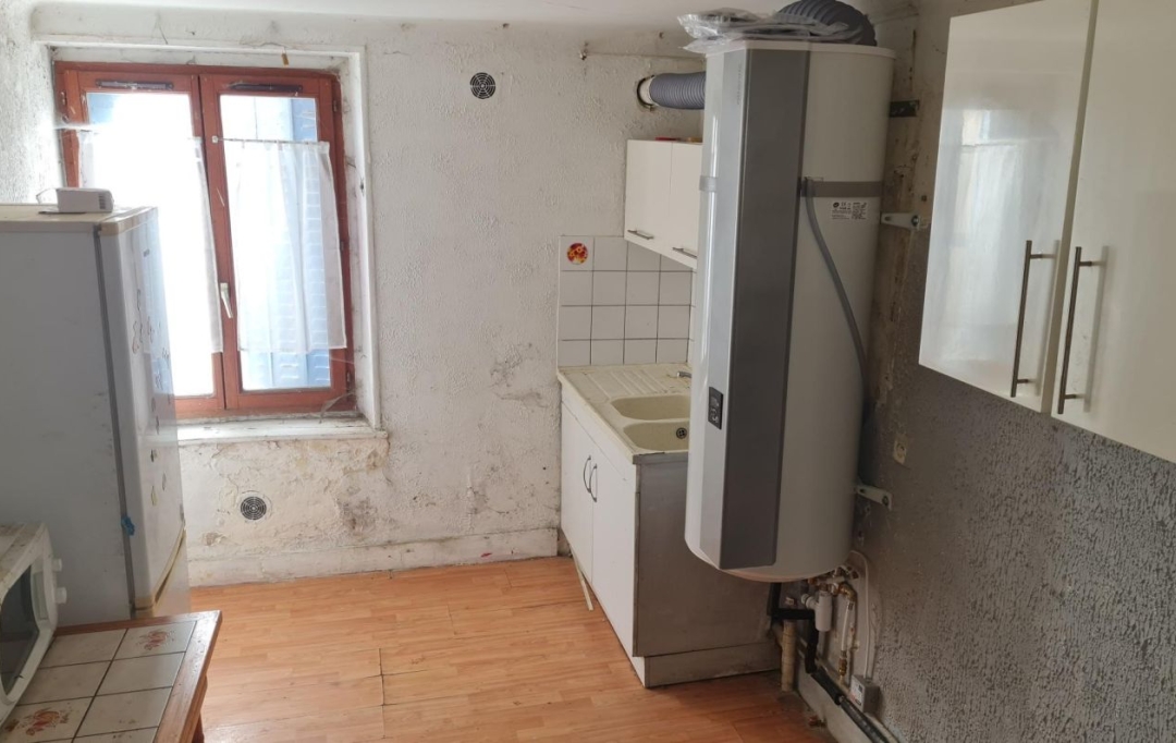 SARL PASSION IMMO Wagner Immo : Immeuble | CHATEAU-SALINS (57170) | 350 m2 | 172 000 € 
