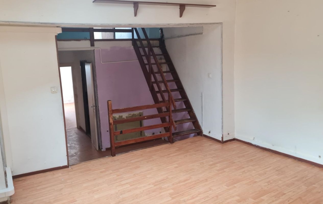 SARL PASSION IMMO Wagner Immo : Immeuble | CHATEAU-SALINS (57170) | 350 m2 | 172 000 € 