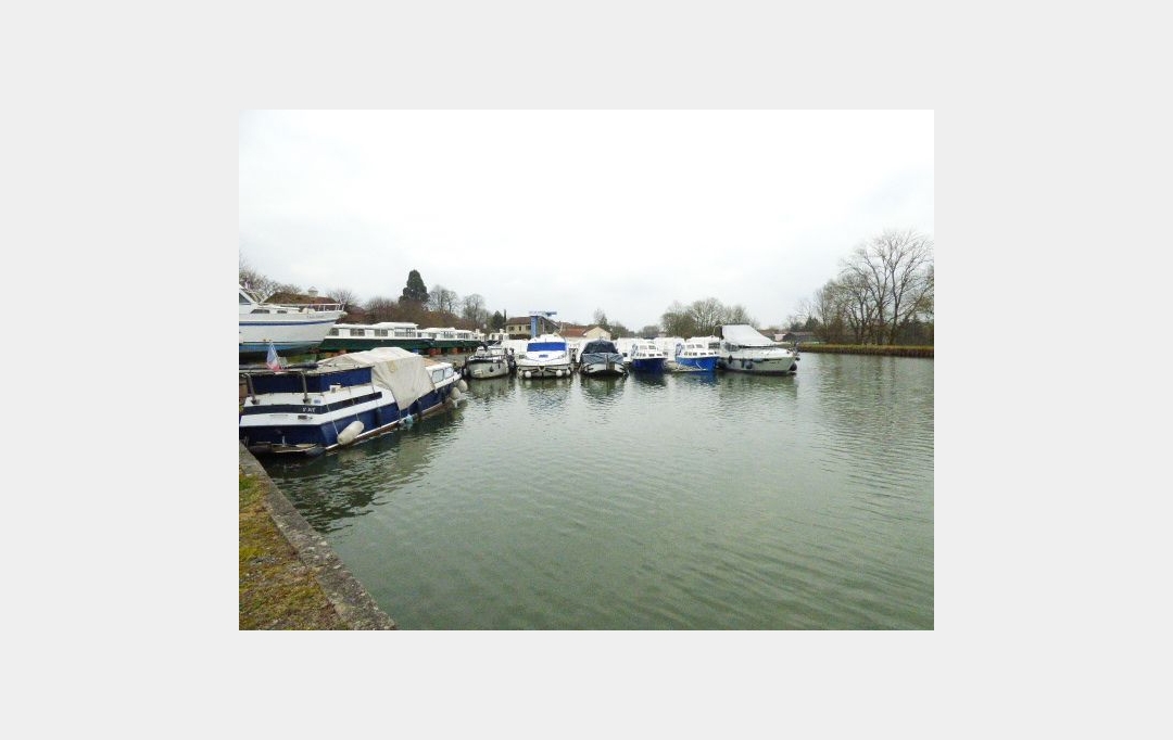 SARL PASSION IMMO Wagner Immo : House | DIEUZE (57260) | 180 m2 | 147 000 € 