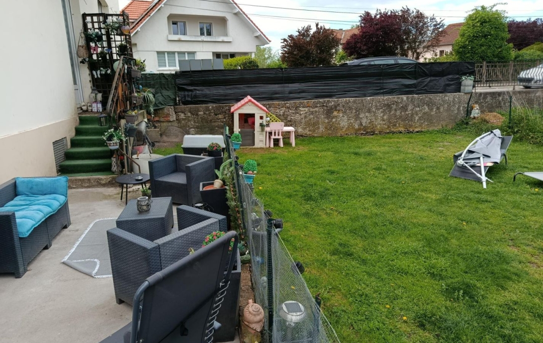 SARL PASSION IMMO Wagner Immo : Immeuble | DIEUZE (57260) | 240 m2 | 178 000 € 