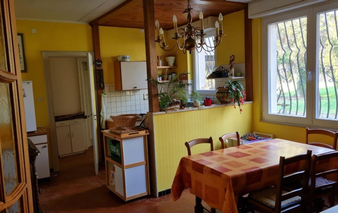 SARL PASSION IMMO Wagner Immo : House | DIEUZE (57260) | 395 m2 | 250 000 € 
