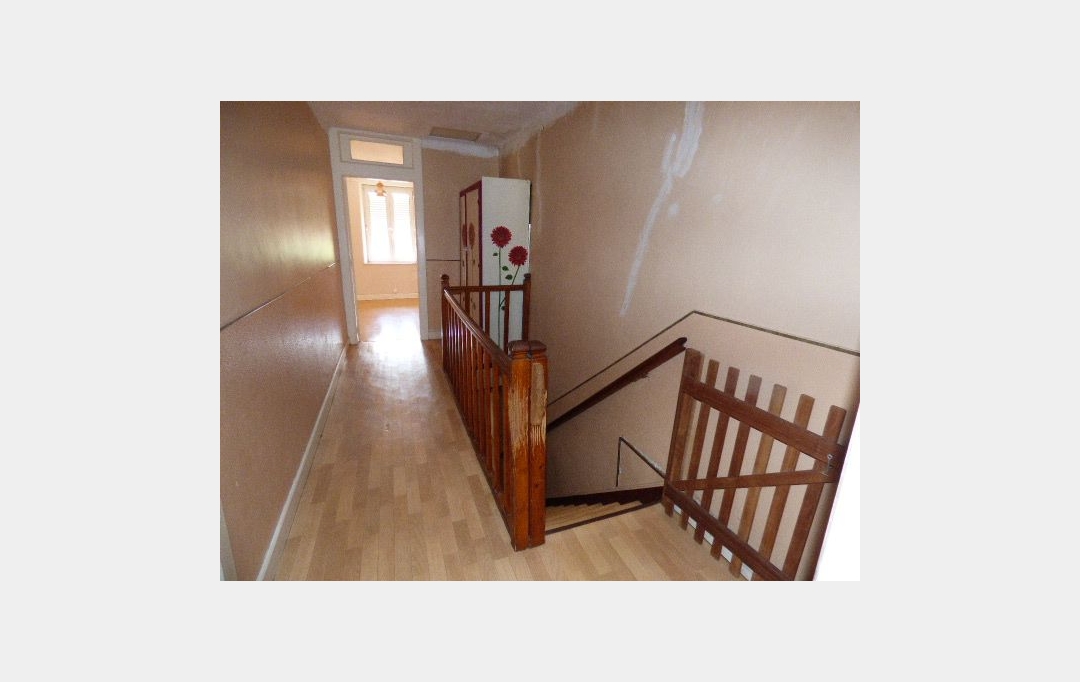 SARL PASSION IMMO Wagner Immo : Building | AVRICOURT (54450) | 316 m2 | 52 000 € 