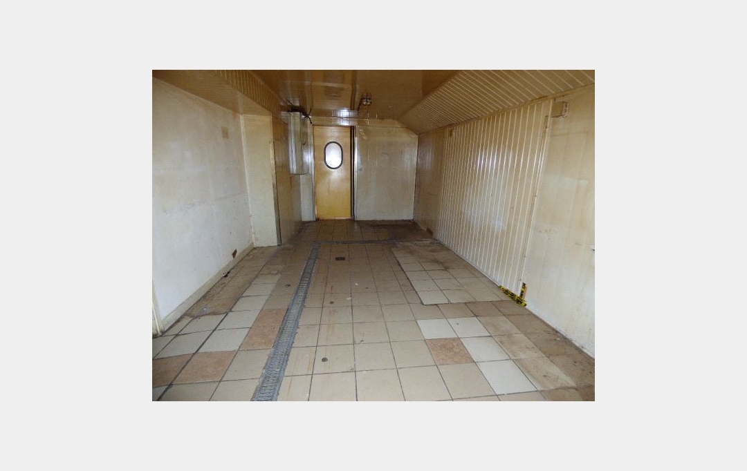 SARL PASSION IMMO Wagner Immo : Building | AVRICOURT (54450) | 316 m2 | 52 000 € 