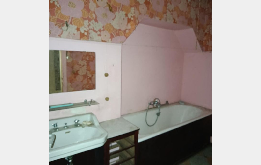 SARL PASSION IMMO Wagner Immo : House | BENESTROFF (57670) | 151 m2 | 70 000 € 