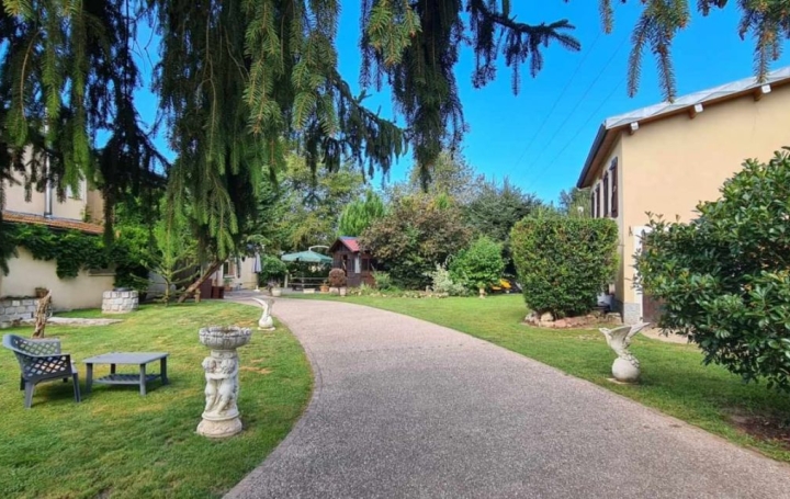  SARL PASSION IMMO Wagner Immo Domaines / Propriétés | LUNEVILLE (54300) | 285 m2 | 395 000 € 